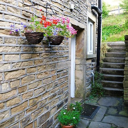 Wood End Cottage Slaithwaite Exterior photo